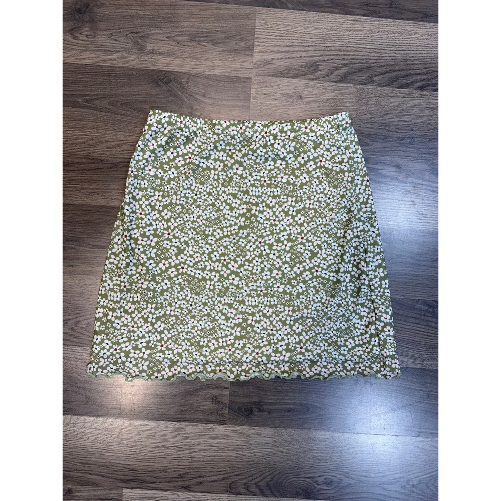 SHEIN Olive Green Floral Daisy Mini Skirt Lettuce Edge Hem Y2K Style Size XS 2